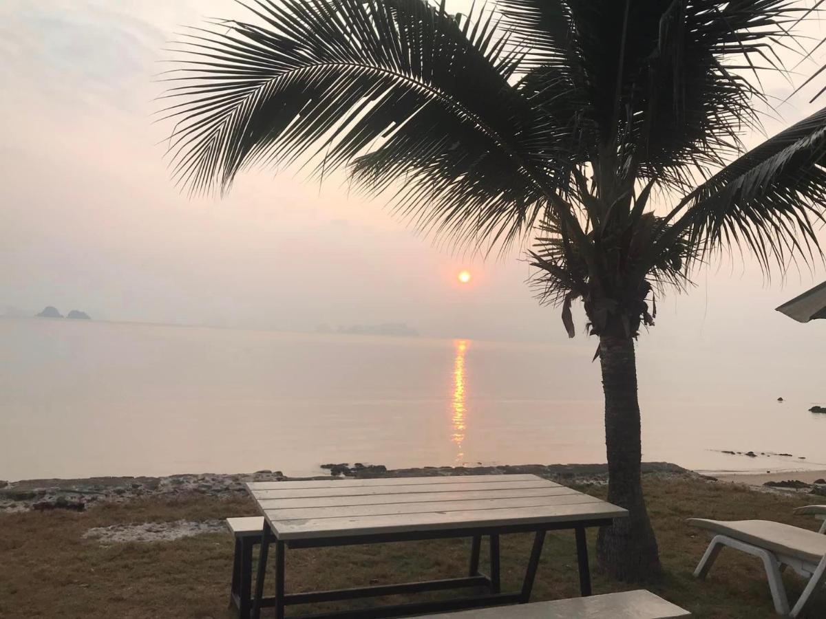 Koh Yao Yai Sea Breeze House เกาะยาวใหญ่ซีบรีซเฮ้าส์ Hotel Eksteriør billede